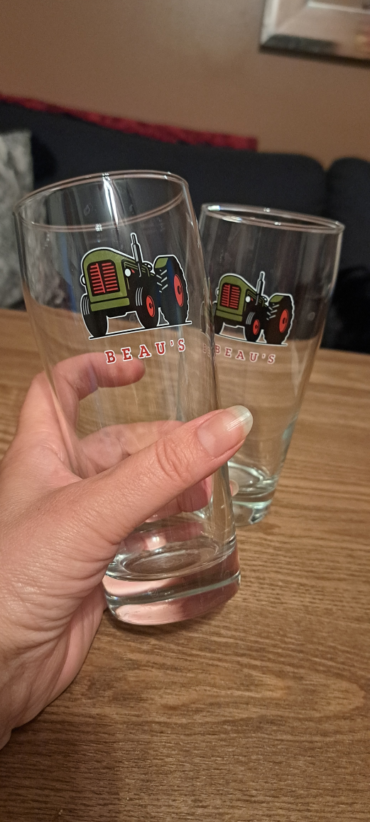 Pint Glasses x2 - photo 3