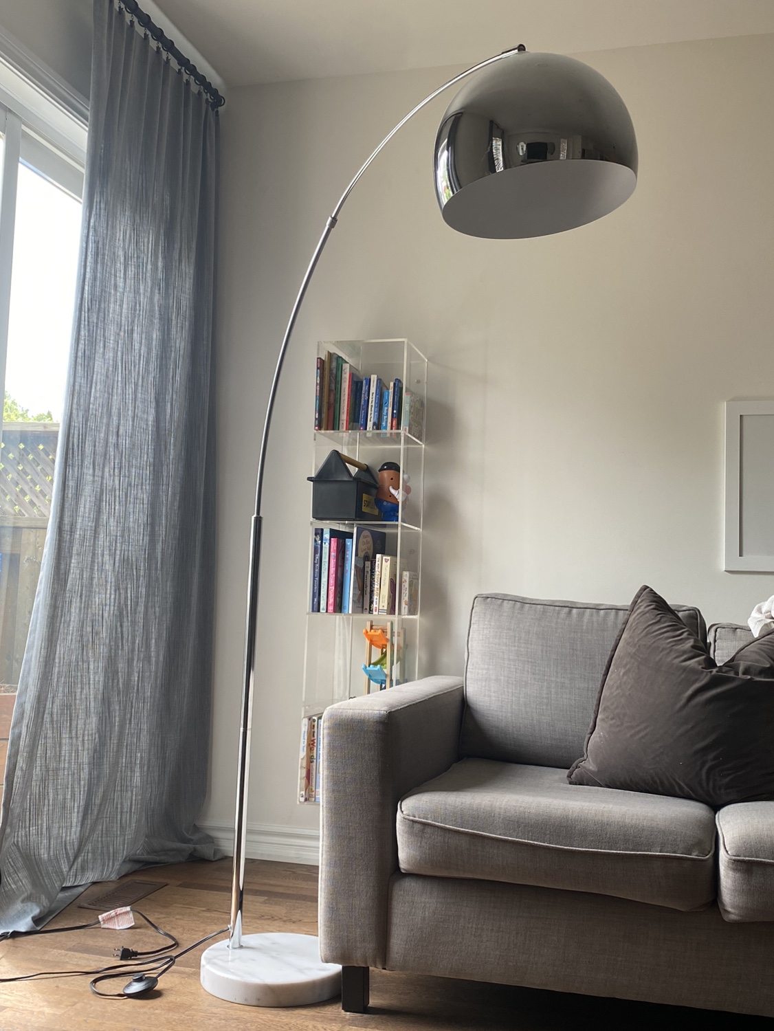 Chrome arched floor lamp with marble base