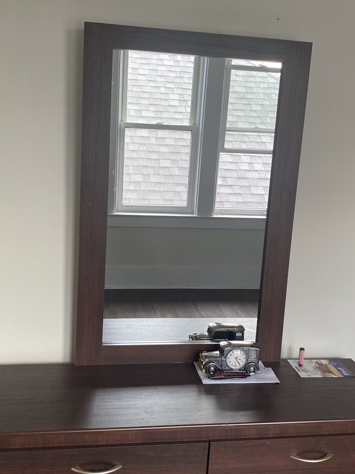 Dresser with Mirror - photo 4