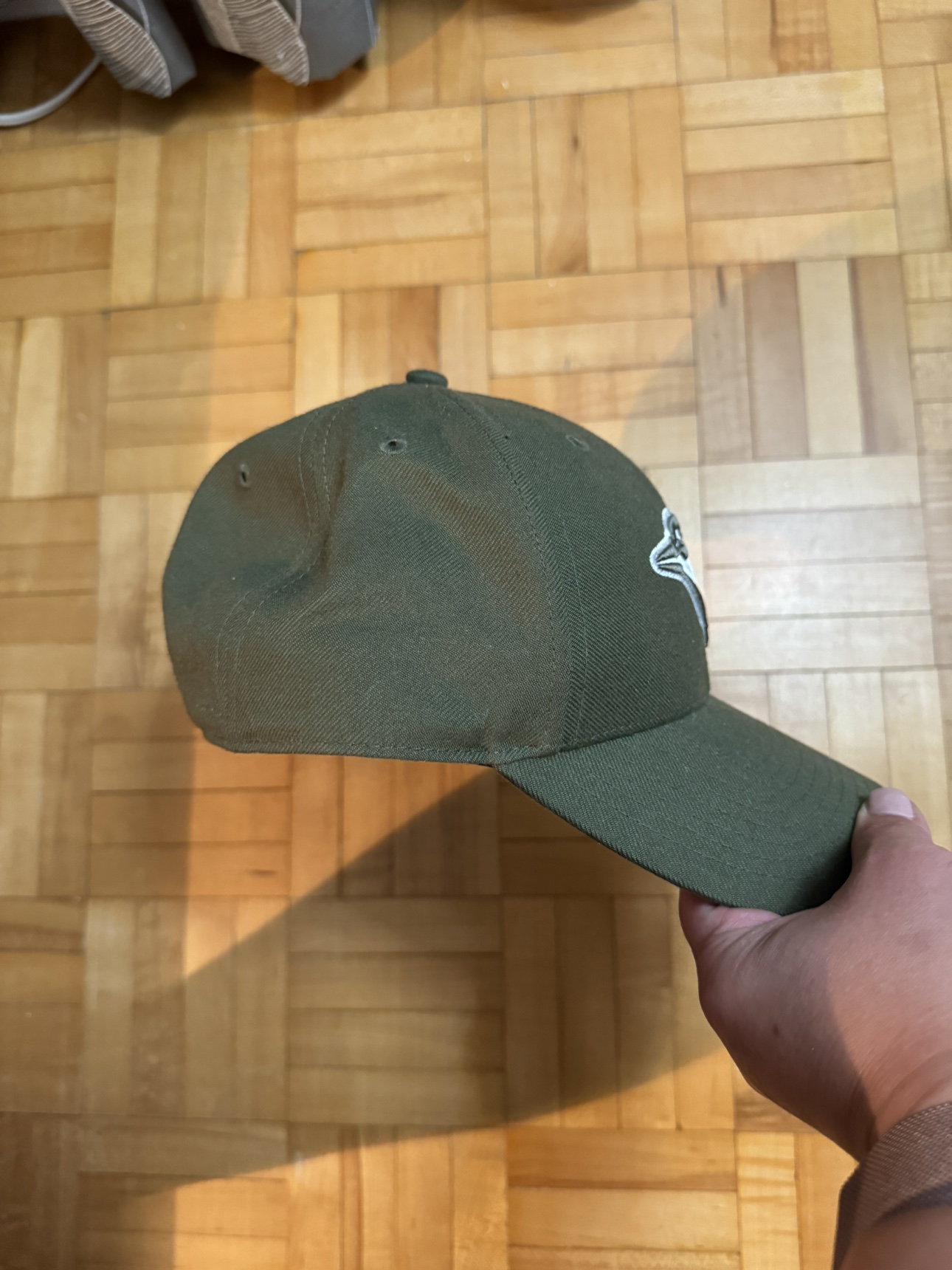 Toronto Blue Jays Hat - Adjustable image indicator(9)