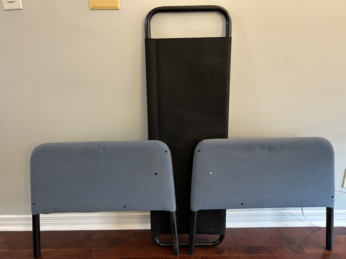 Loveseat Sofa, tool kit missing - photo 3