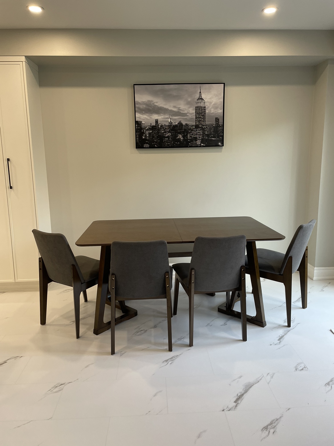 Dining Table Set BRAND NEW