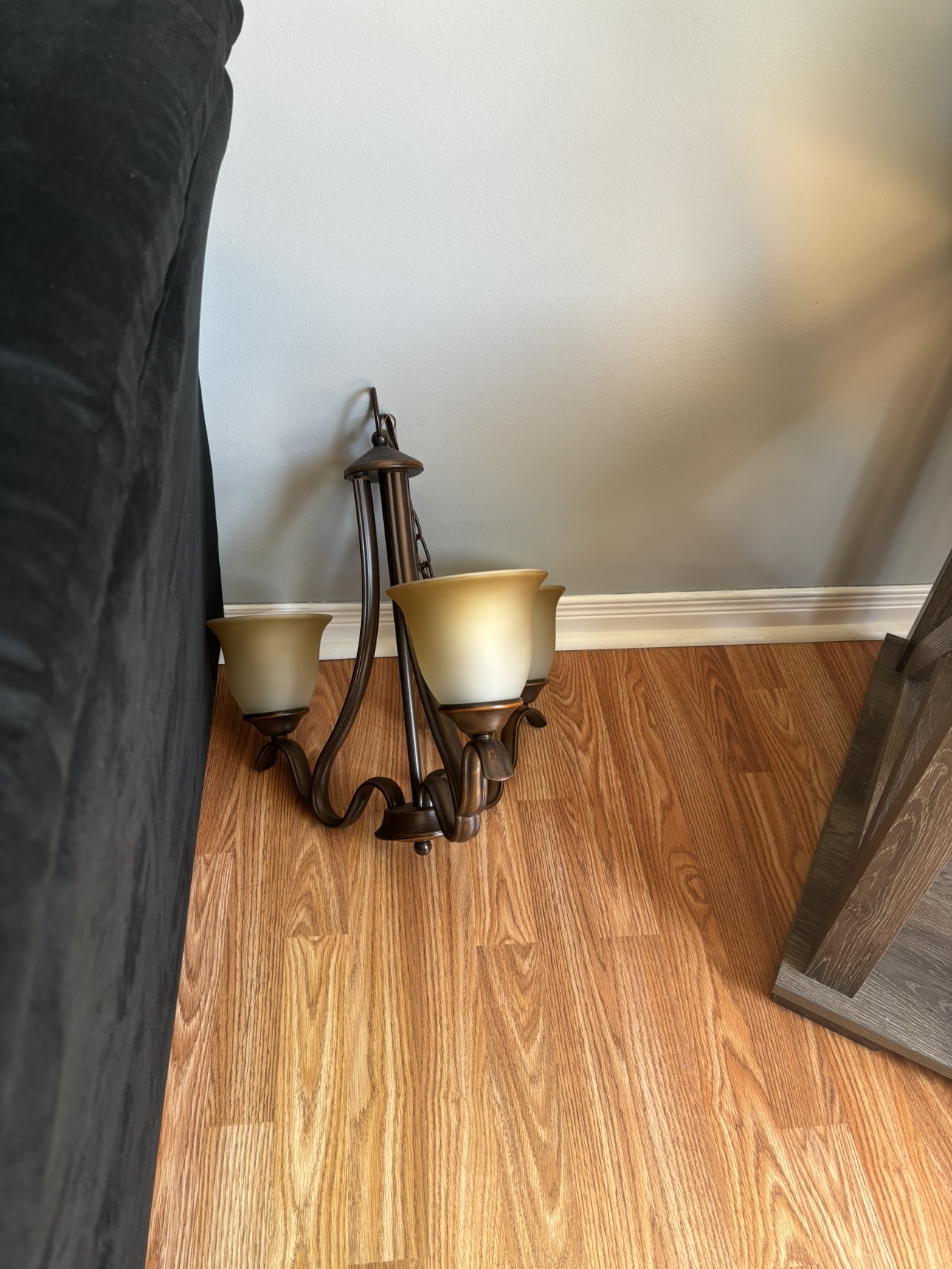 Three light chandelier free - photo 2