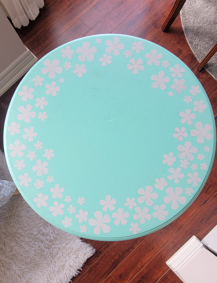 corner table - photo 2