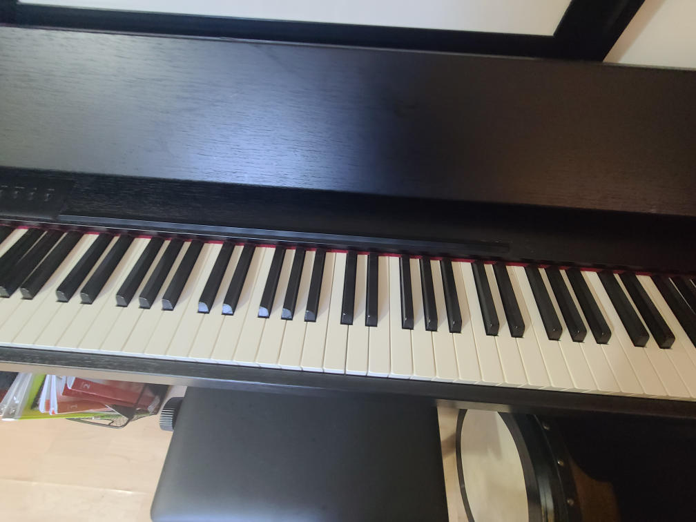 ROLAND F701 Digital Piano - photo 4