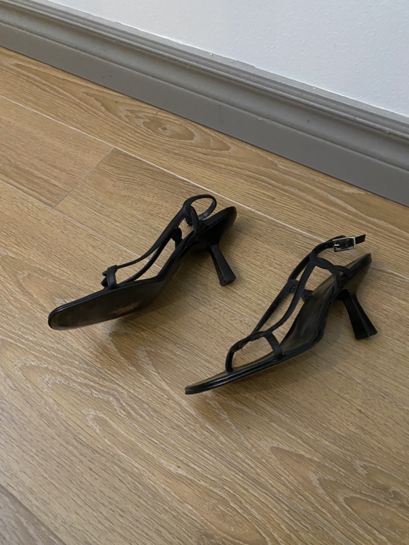 Gucci Heeled Sandal image indicator(2)