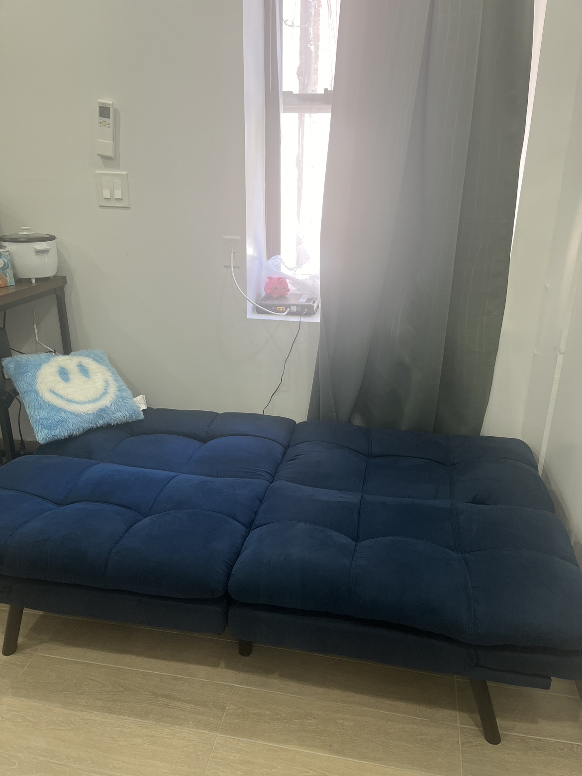 Mainstay Futon (Couch, Sofa)