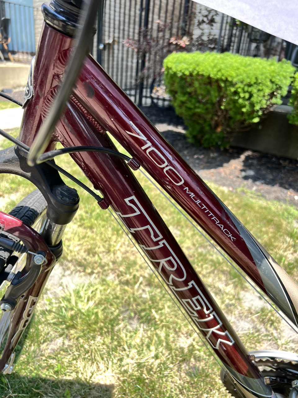 Used Trek Multitrack 7100 50-52cm - SM Frame 21 Speed - photo 2
