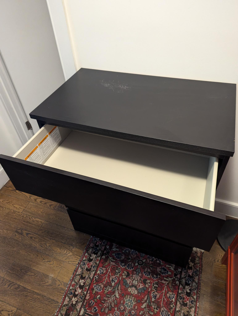 IKEA MALM Dresser - photo 2