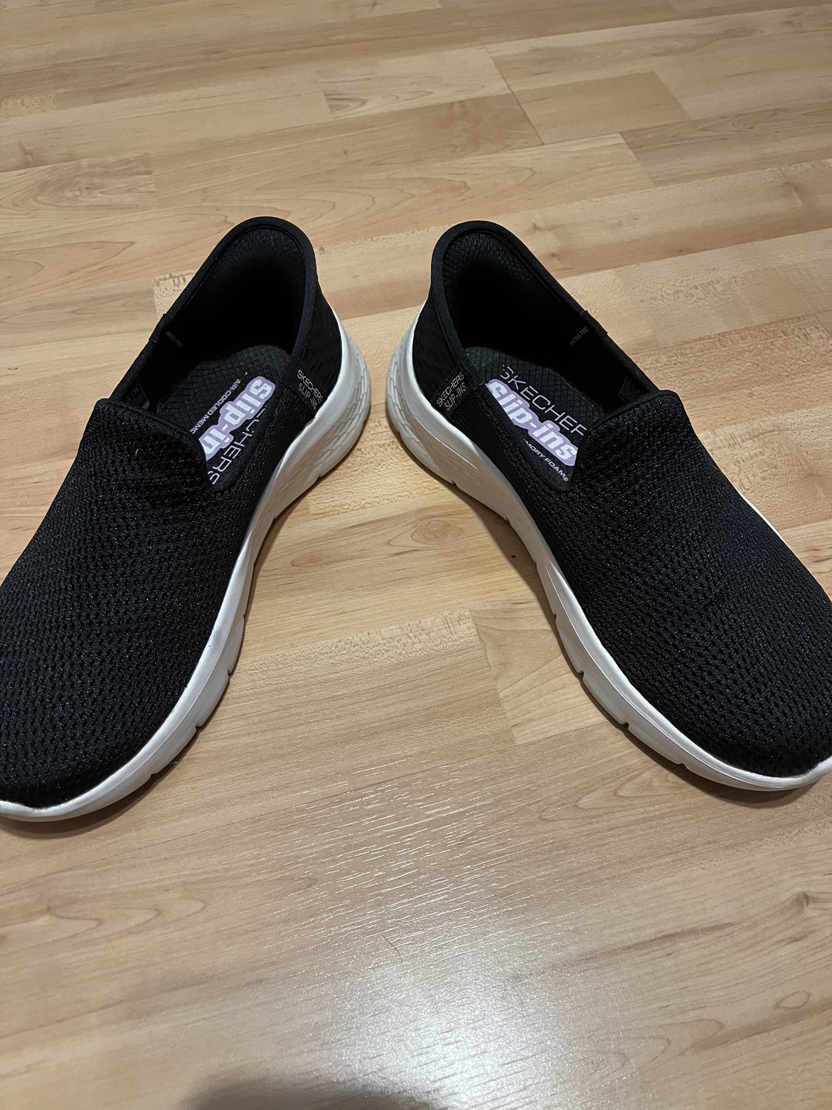 EUC Sketchers Slip Ins Size 7 thumbnail