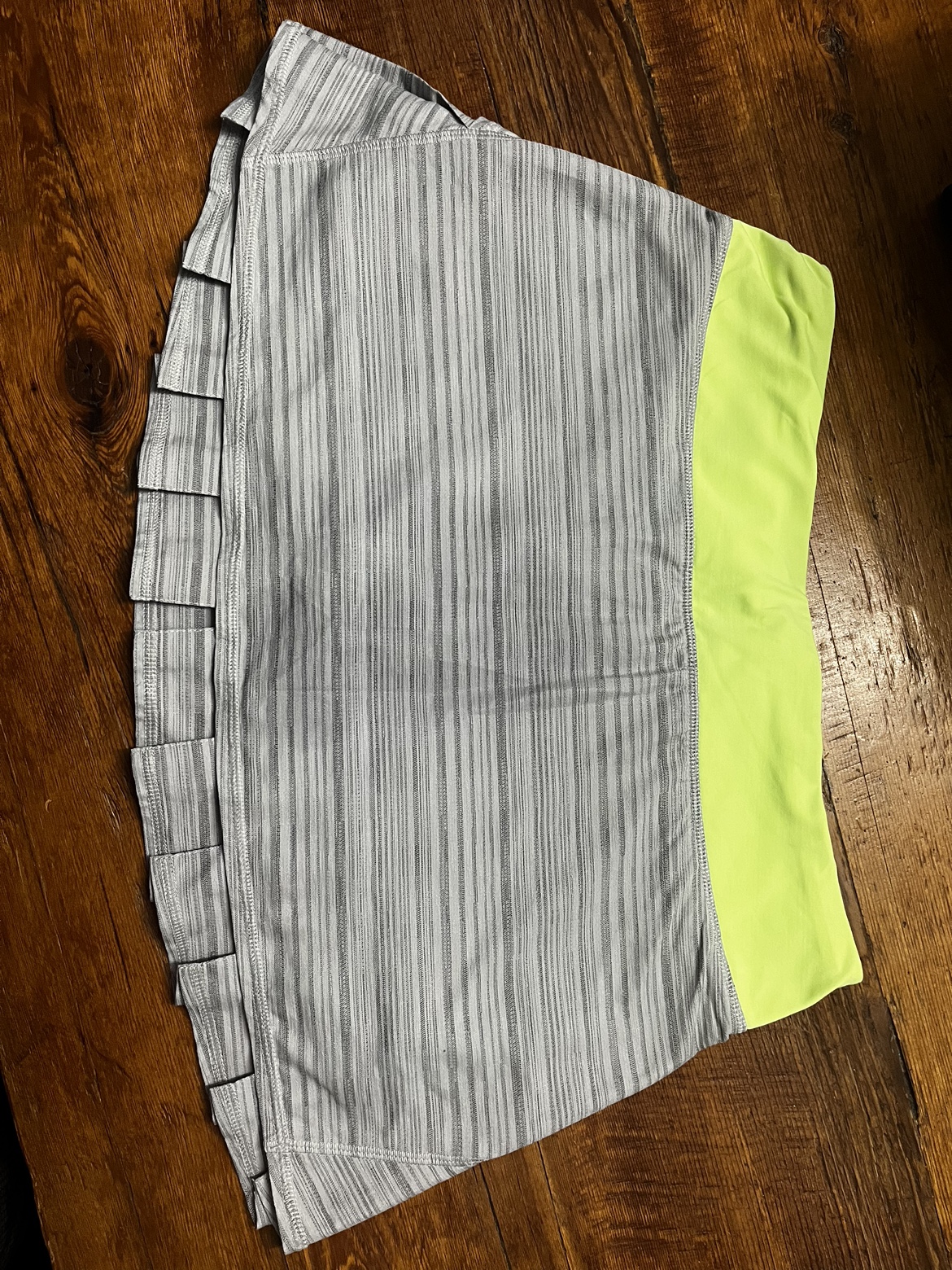 Pleaded Lululemon Skirt - photo 2