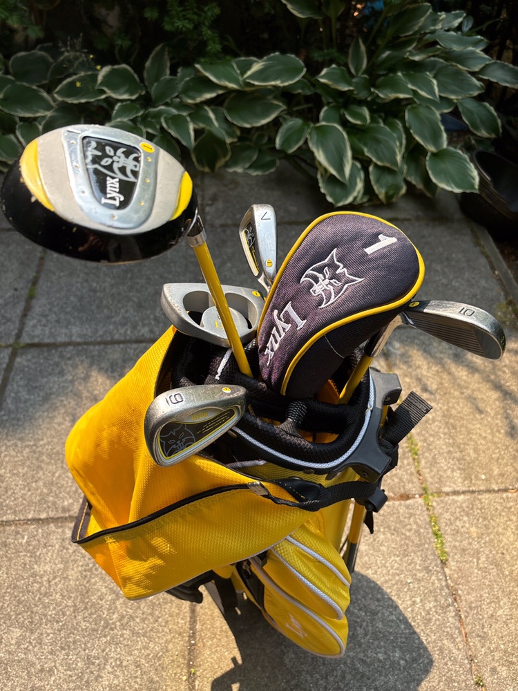 Junior Golf Set Right Hand (ages 5-7) kids 45-48”tall