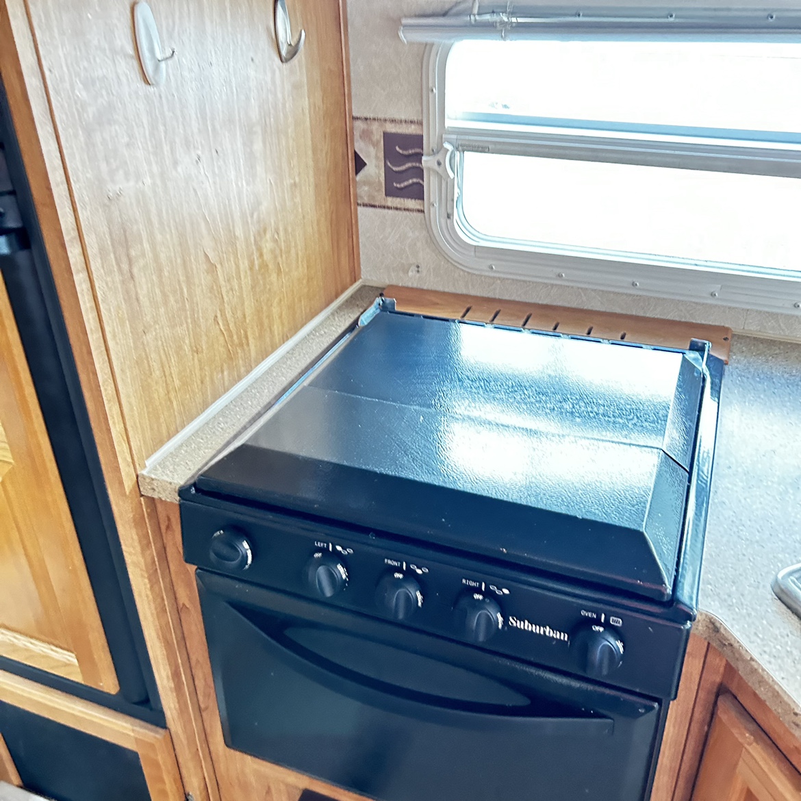 Holiday trailer ( 5th wheel) - photo 5