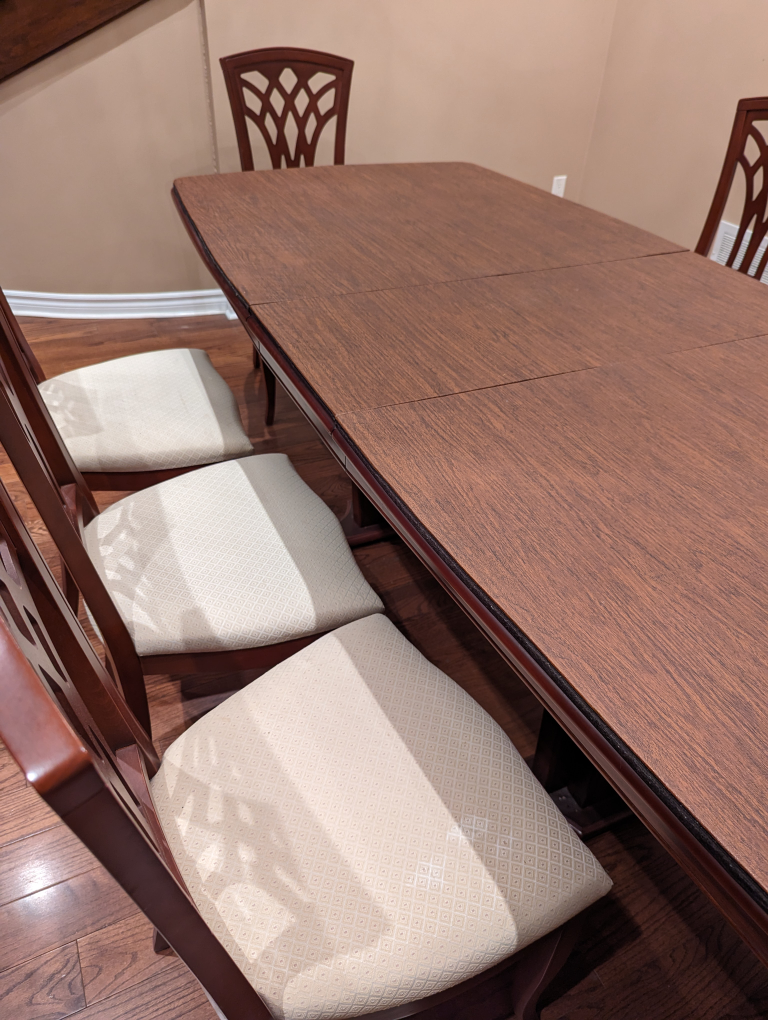 Dining Table set + hutch + 8 chairs - photo 4