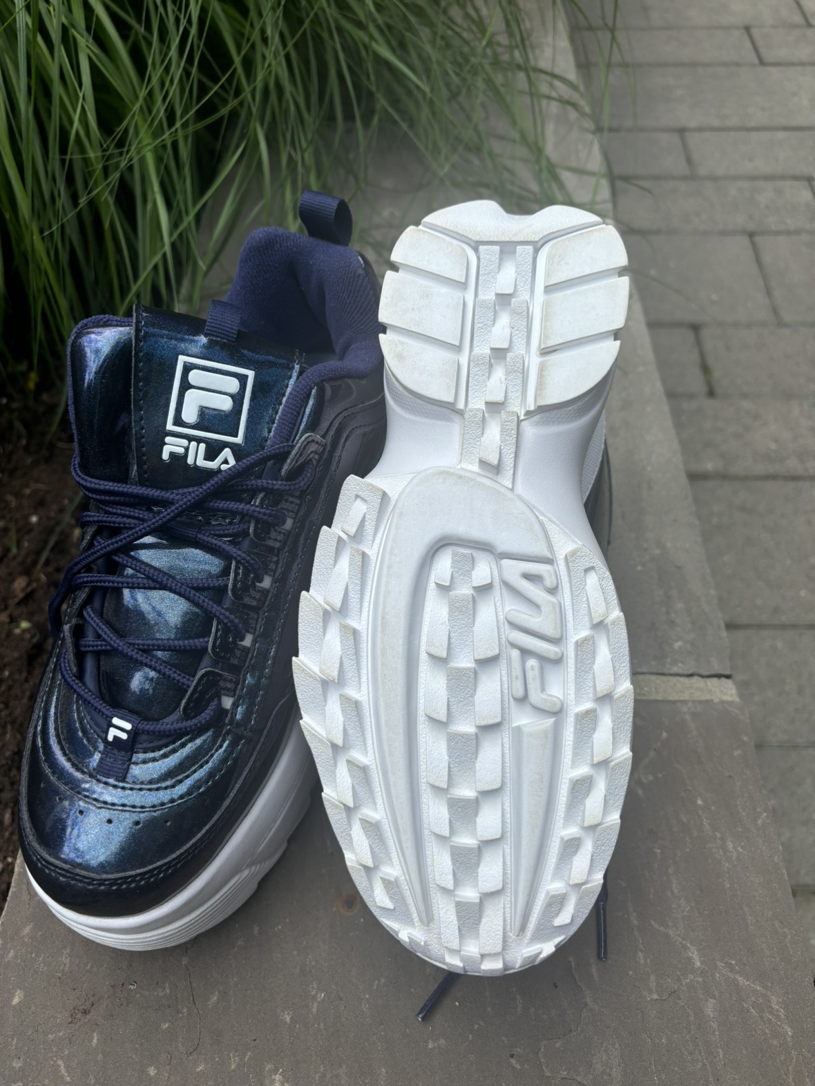NEW! RARE FILA Disruptor Patent Leather Platform Sneakers - photo 4