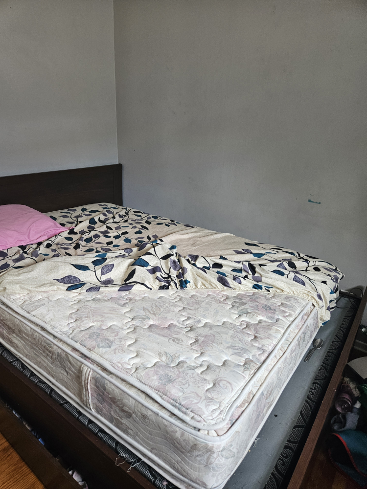 Queen size mattress