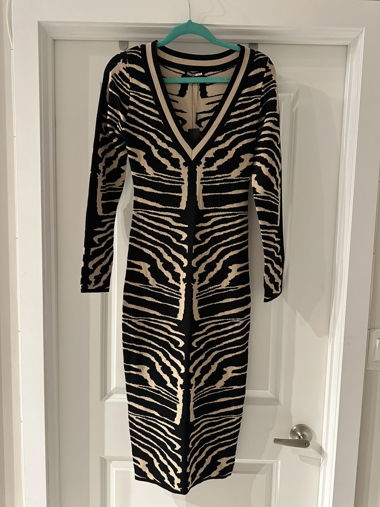 Fashion Nova dress thumbnail