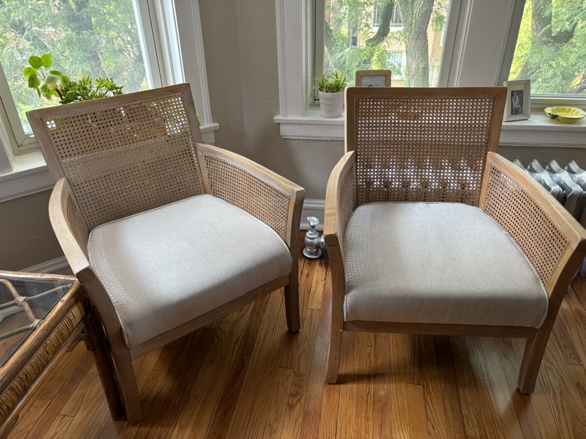 Comfy accent chairs or dining head chairs