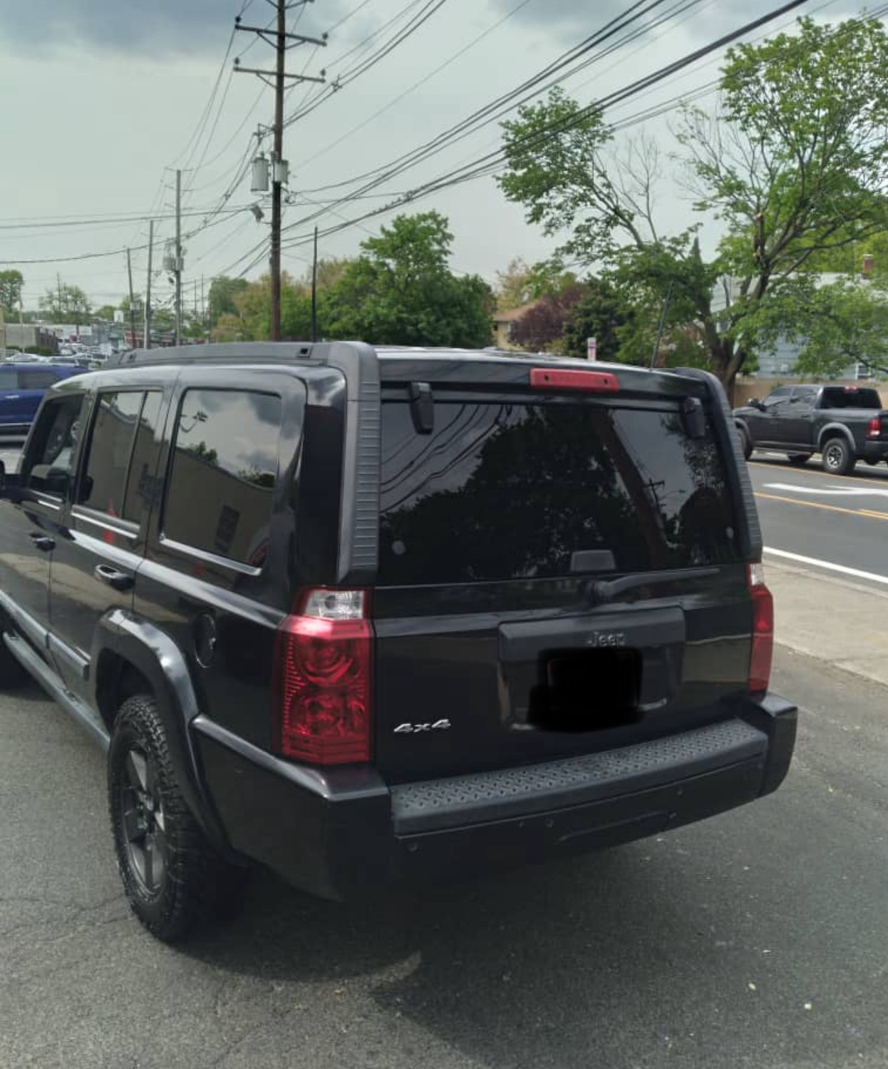 Jeep Commander thumbnail