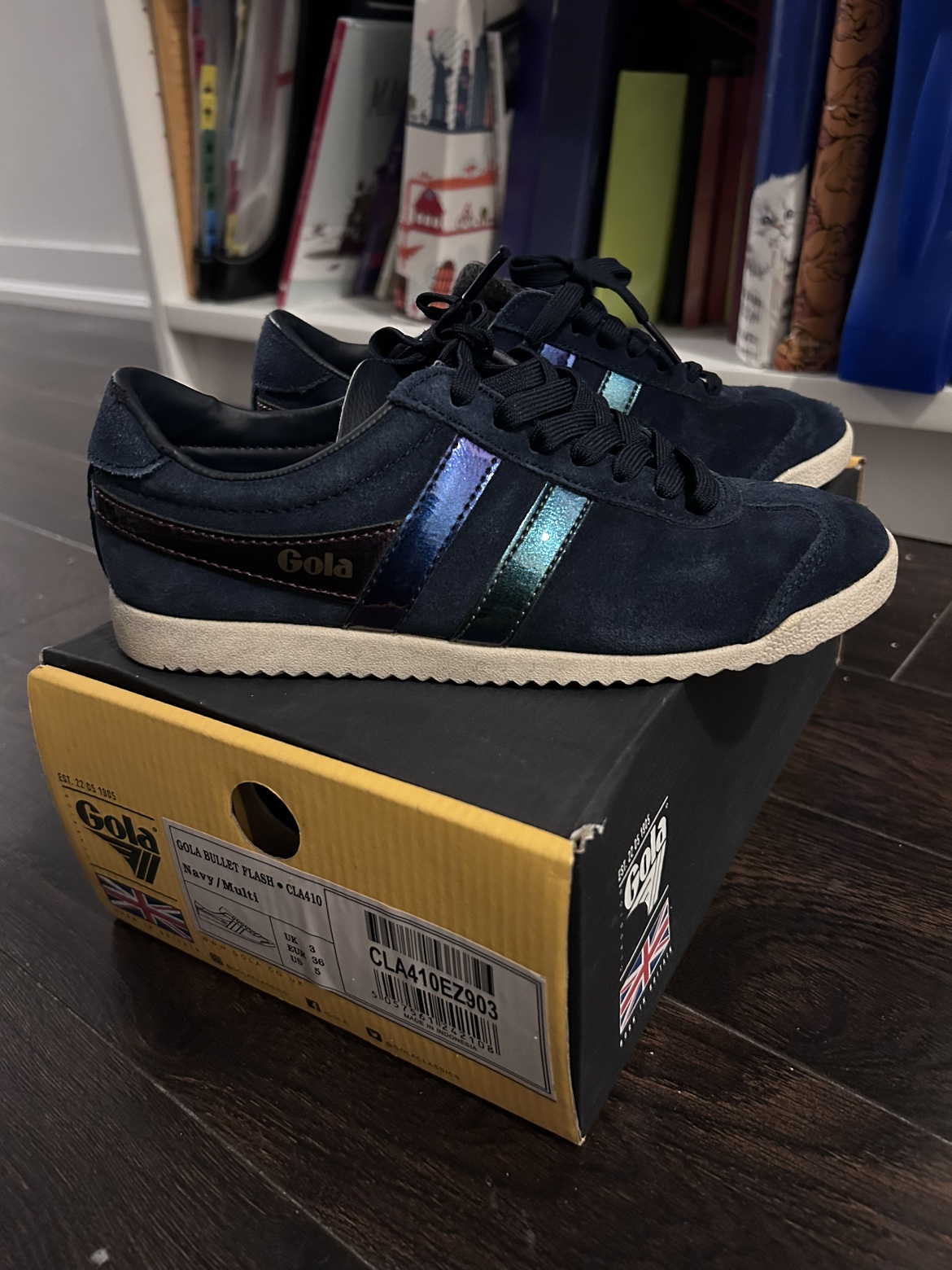 Shoes - Gola Bullet Flash - Size 5 - Suede thumbnail