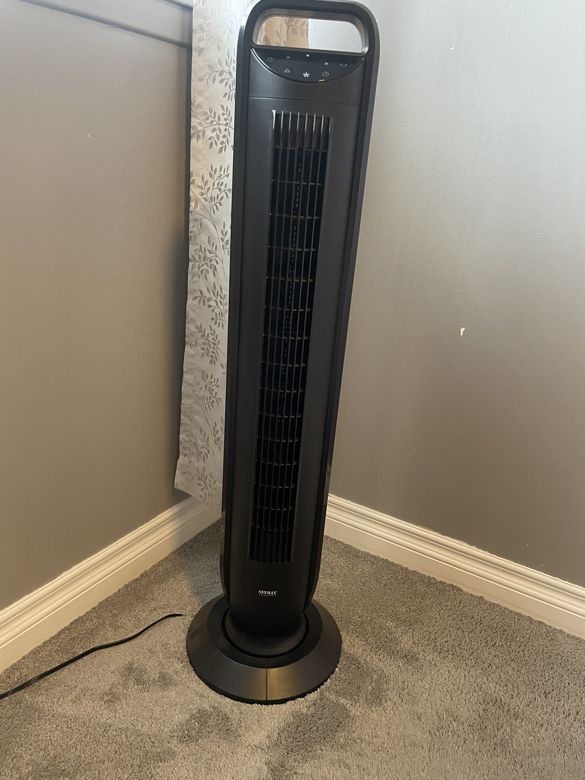 Seville Tower Fan with remote - photo 3