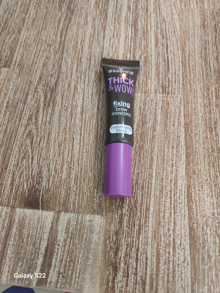 Thick & Wow! fixing brow mascara image indicator(3)