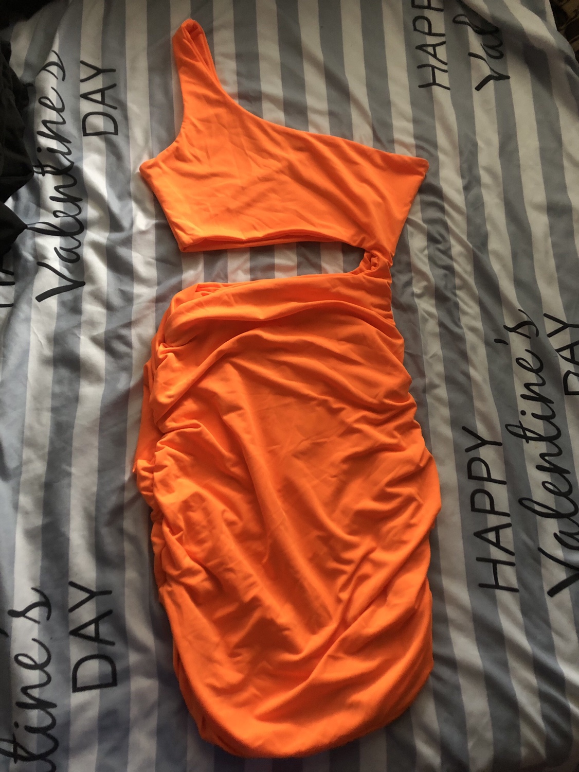 S size orange dress image indicator(2)