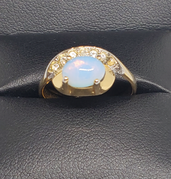 Vtg. Gold Tone Ring