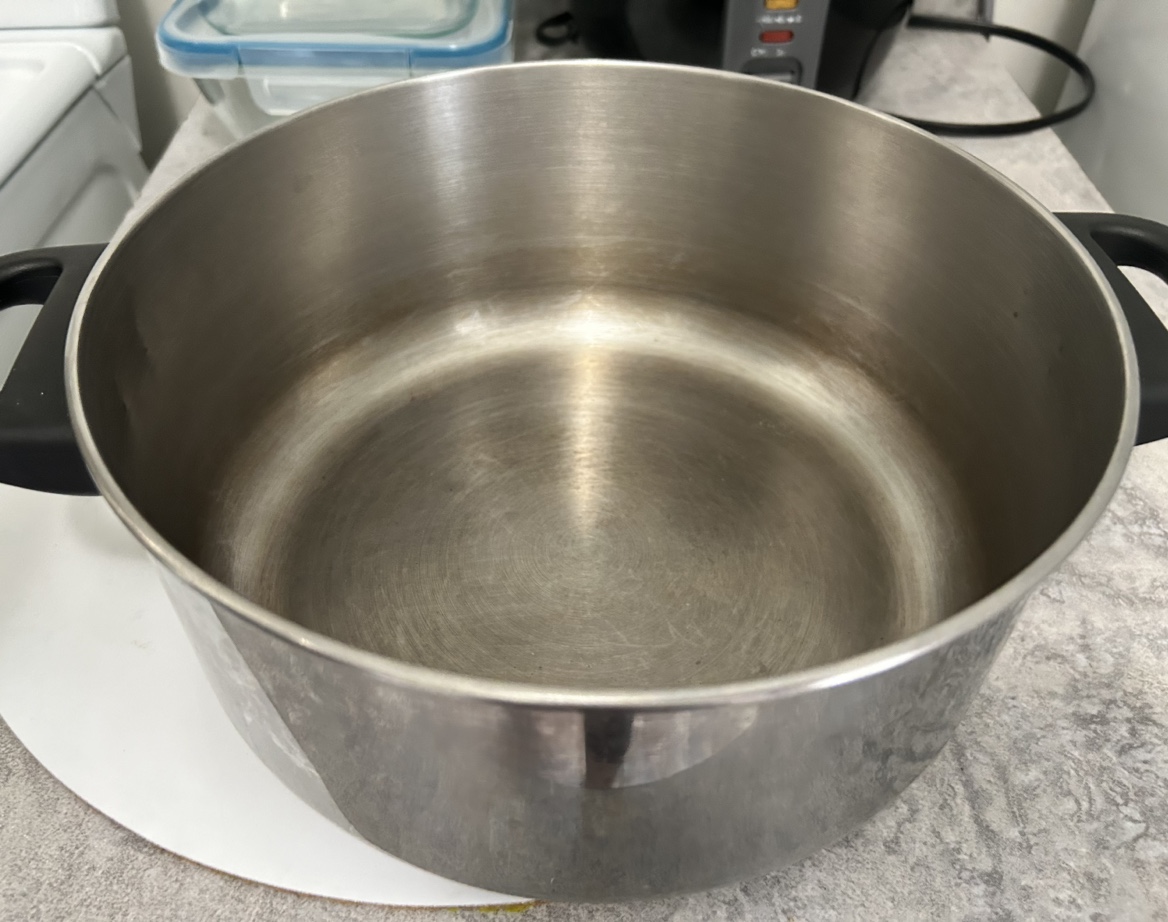 FREE Kitchen Pots - photo 4