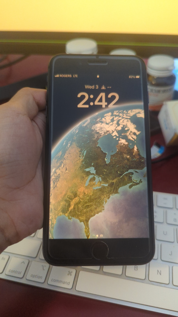 iPhone 8 Plus 64gb