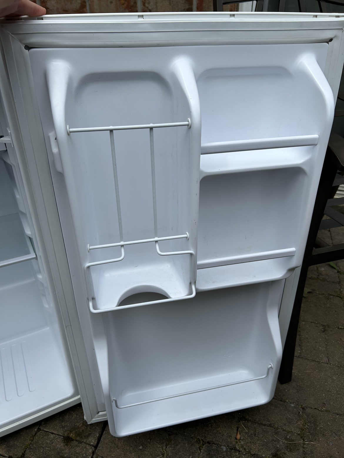 Mini Fridge - photo 3