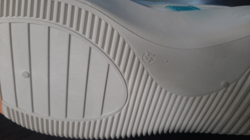 advertised orthopedic shoes, unfortunately too small - photo 3