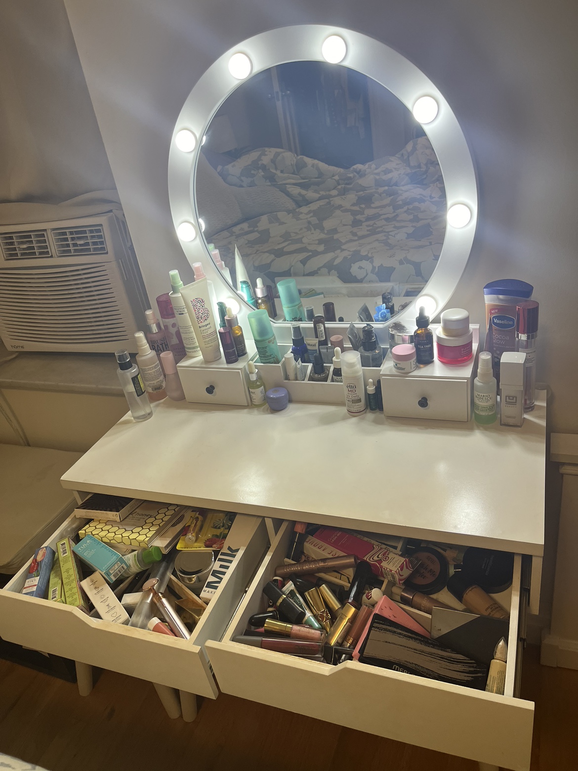 White Vanity w Lights - photo 2