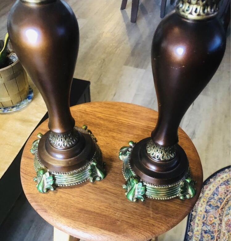 2 Beautiful Wooden Candle Holder with Candles included - photo 3