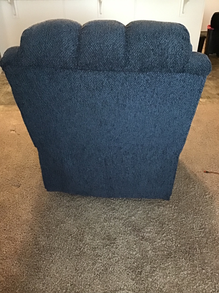 Blue Recliner - photo 3