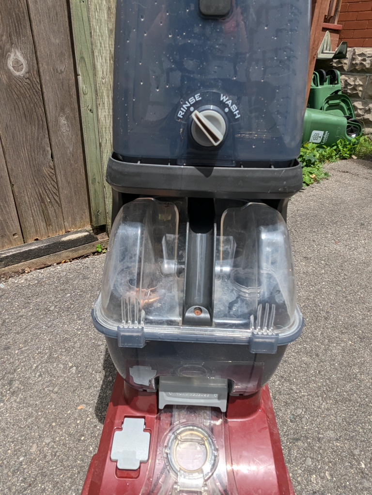 Hoover carpet cleaner - photo 5