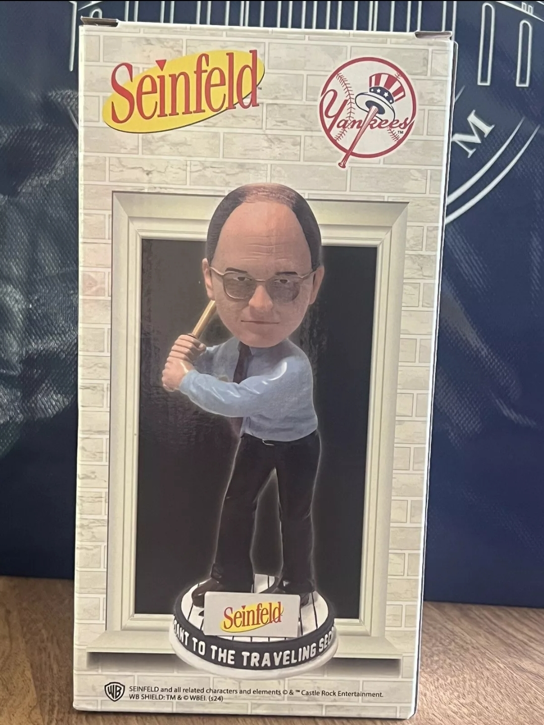 Brand New George Costanza Bobblehead from Yankee Stadium - photo 4