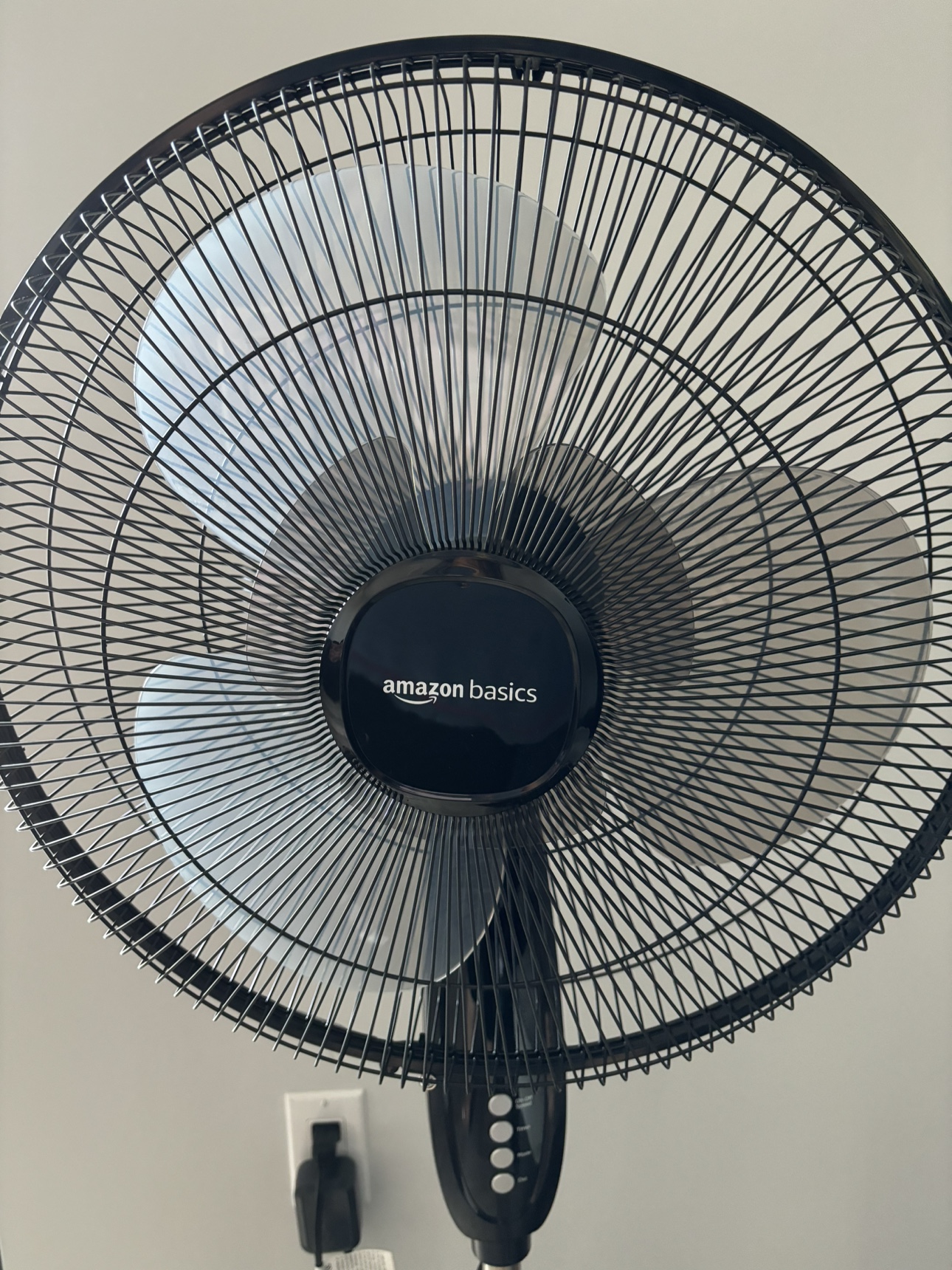 Amazon basics oscillating dual blade fan - photo 3