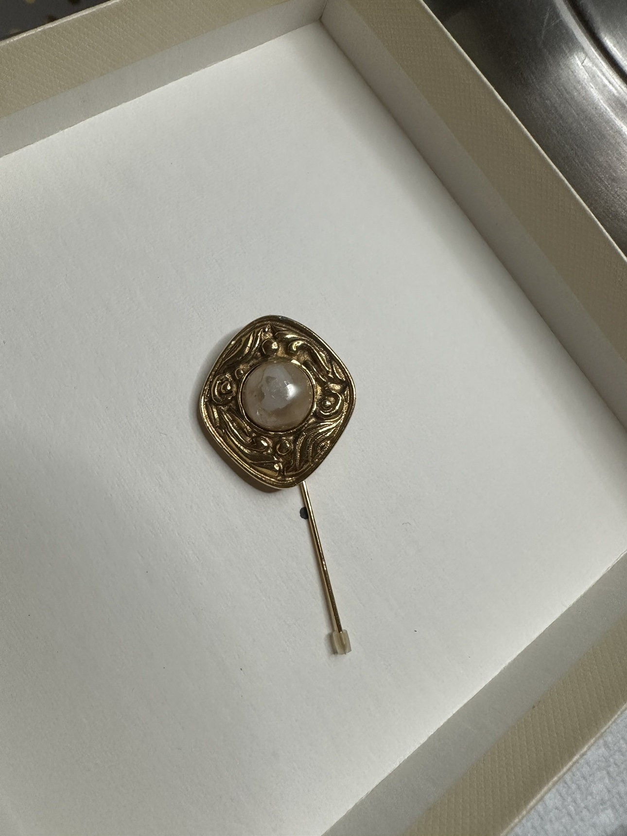 Vintage (90’s) Chanel Brooch - photo 4