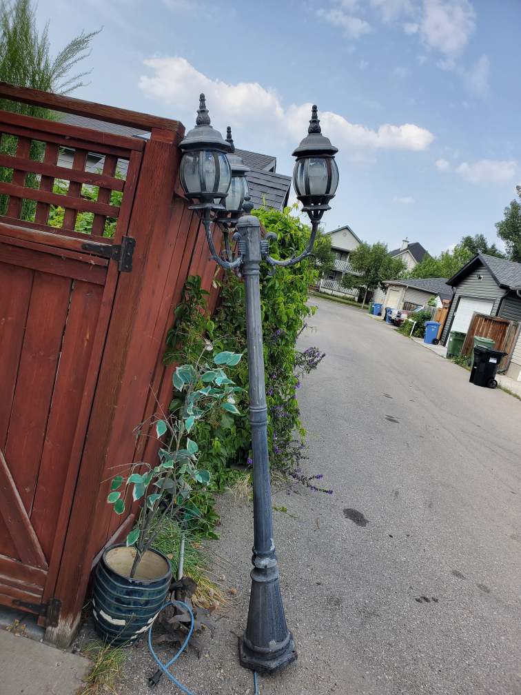 #Freecycle. Lamp post thumbnail