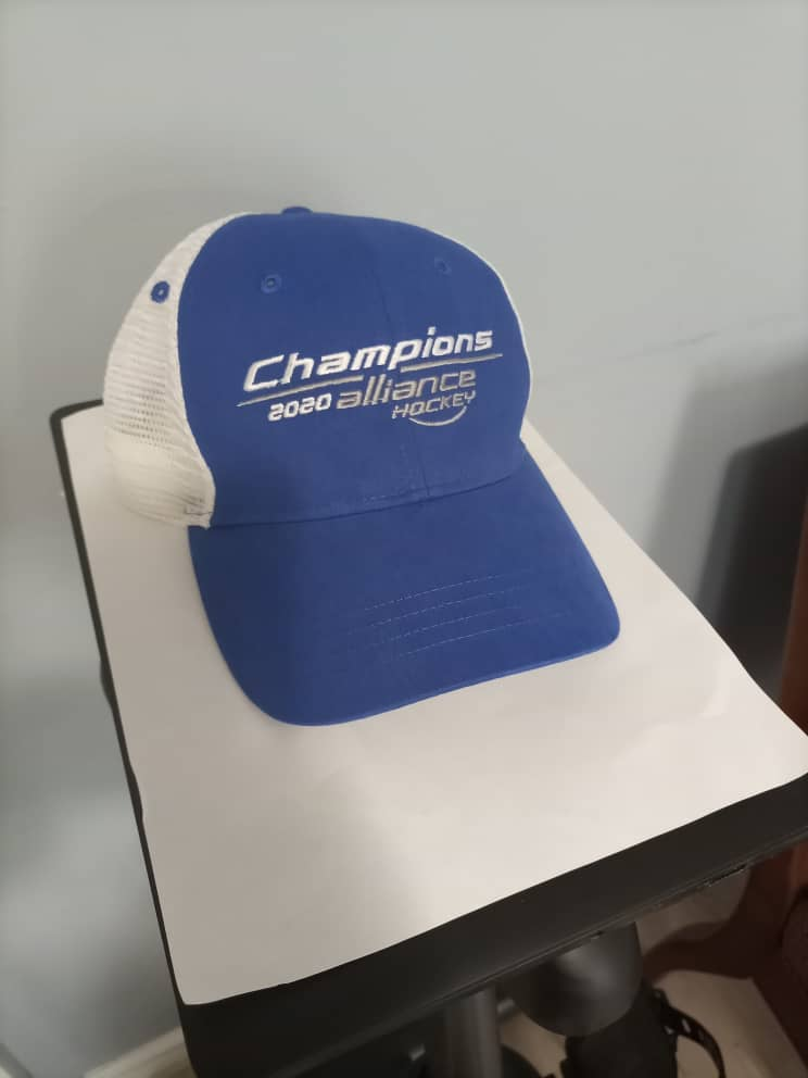 Hockey Hat image indicator(3)