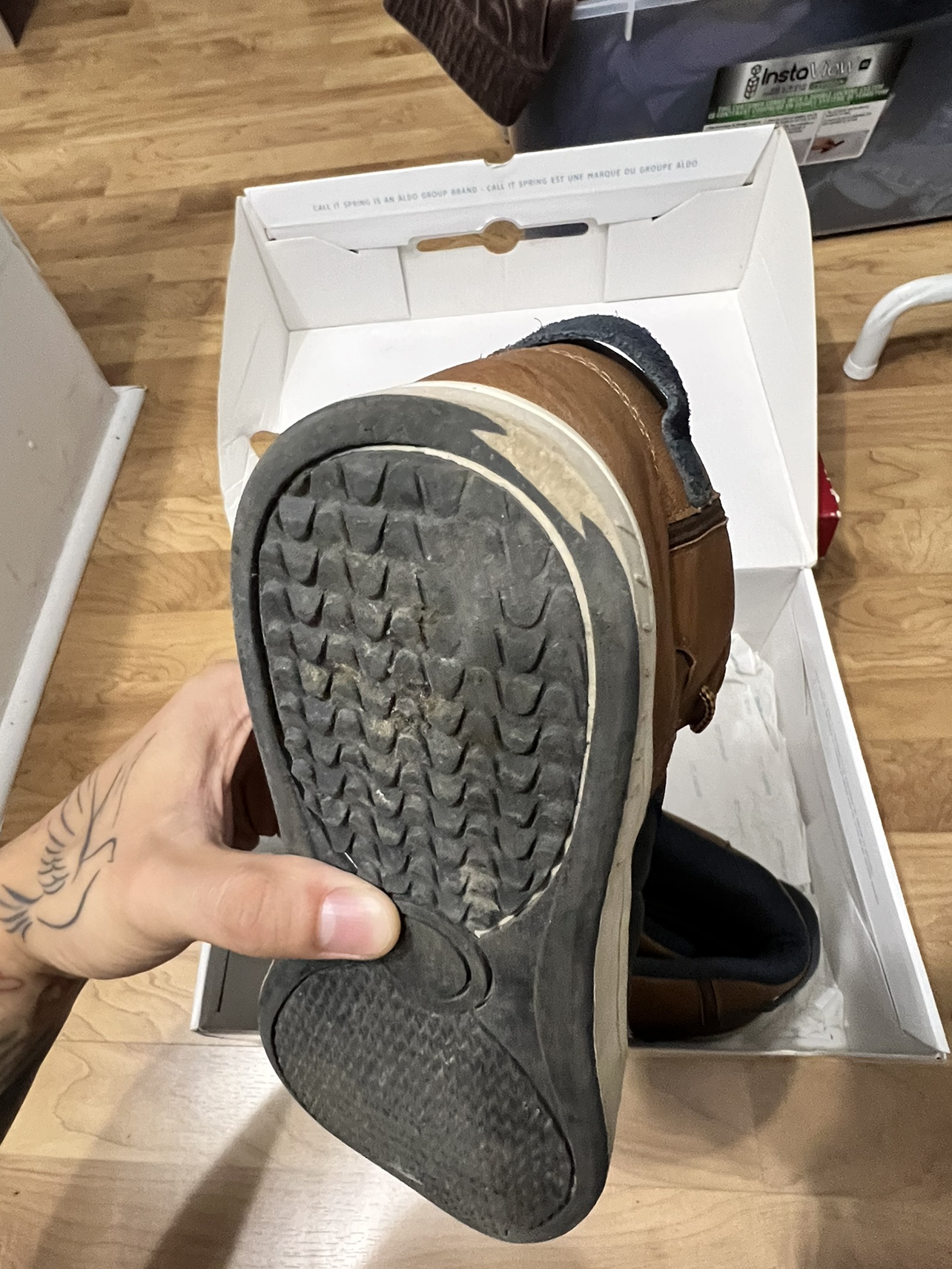 Call it spring sneaker - size 11 image indicator(7)