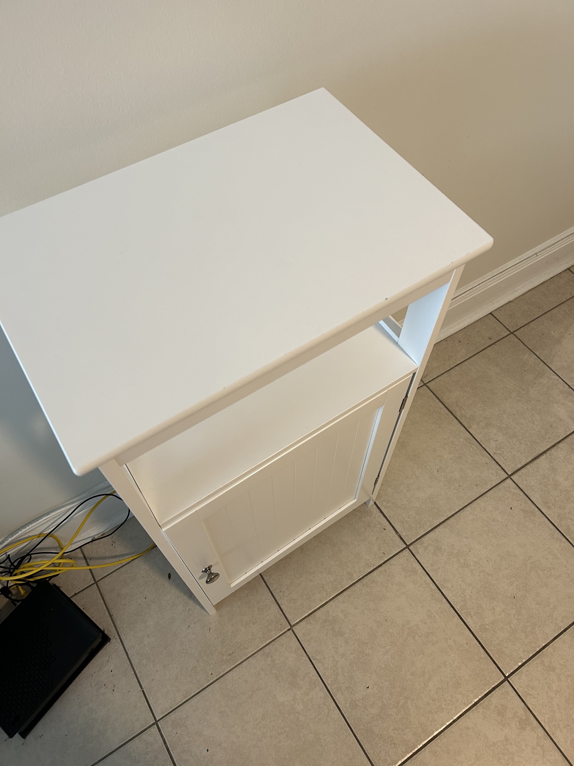 White storage cabinet - photo 2
