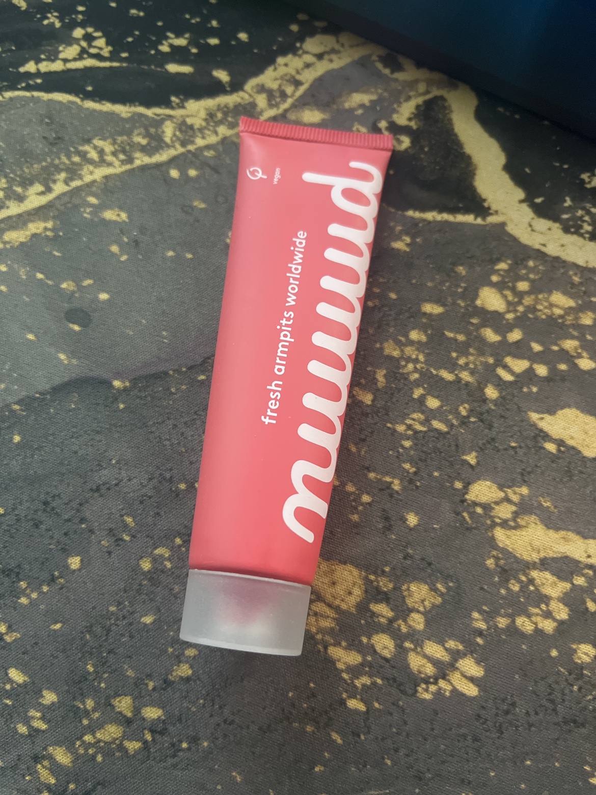 Brand new - NUUD Deodorant XL