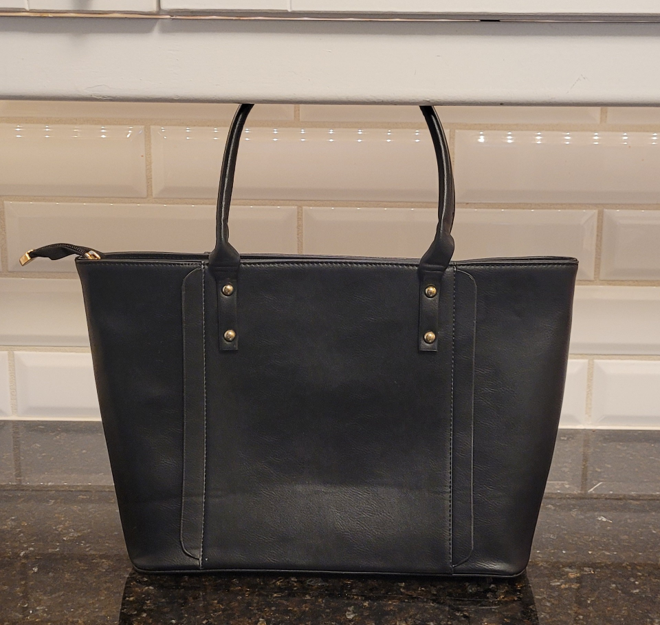 Brand new women's black purse (faux leather) ⚽ image indicator(2)