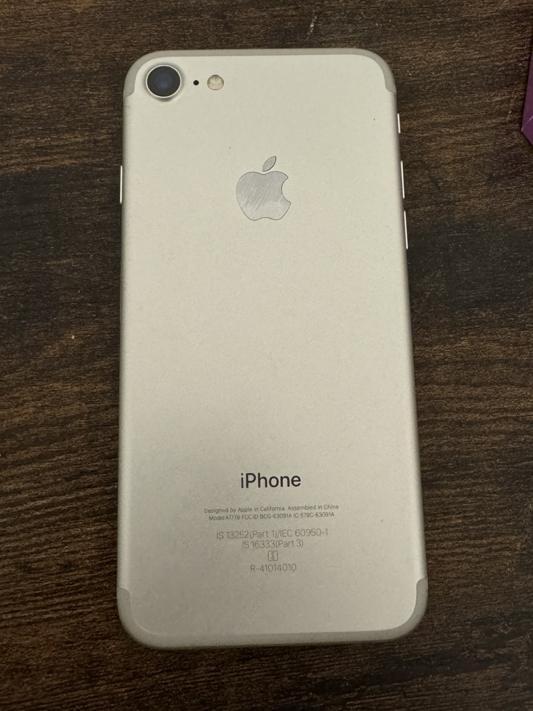 iPhone 7 256GB image indicator(2)