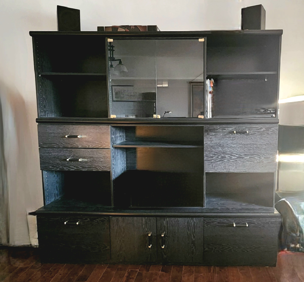 Entertainment unit #Freecycle thumbnail