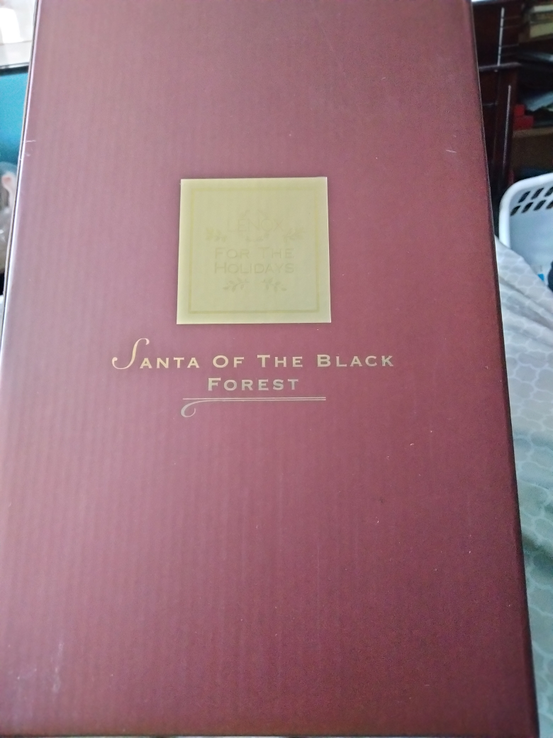 Lenox For The Holidays Santa of the Black Forest - photo 5