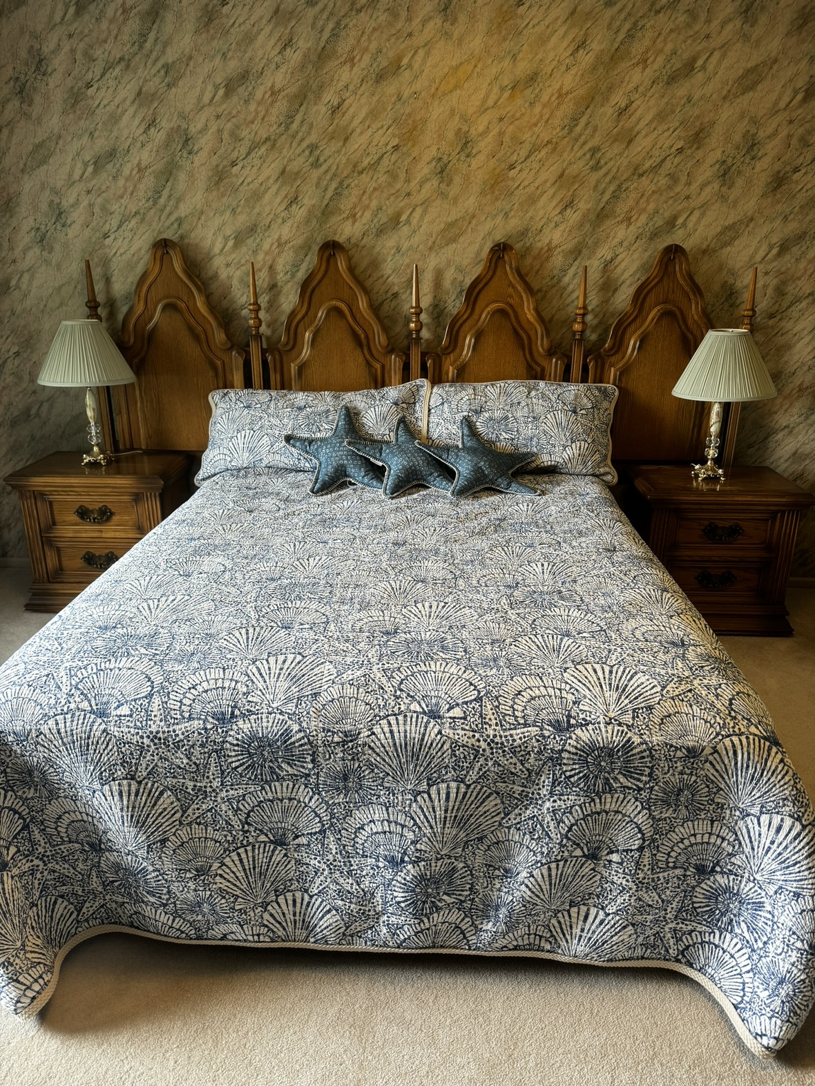 Bedroom suite
