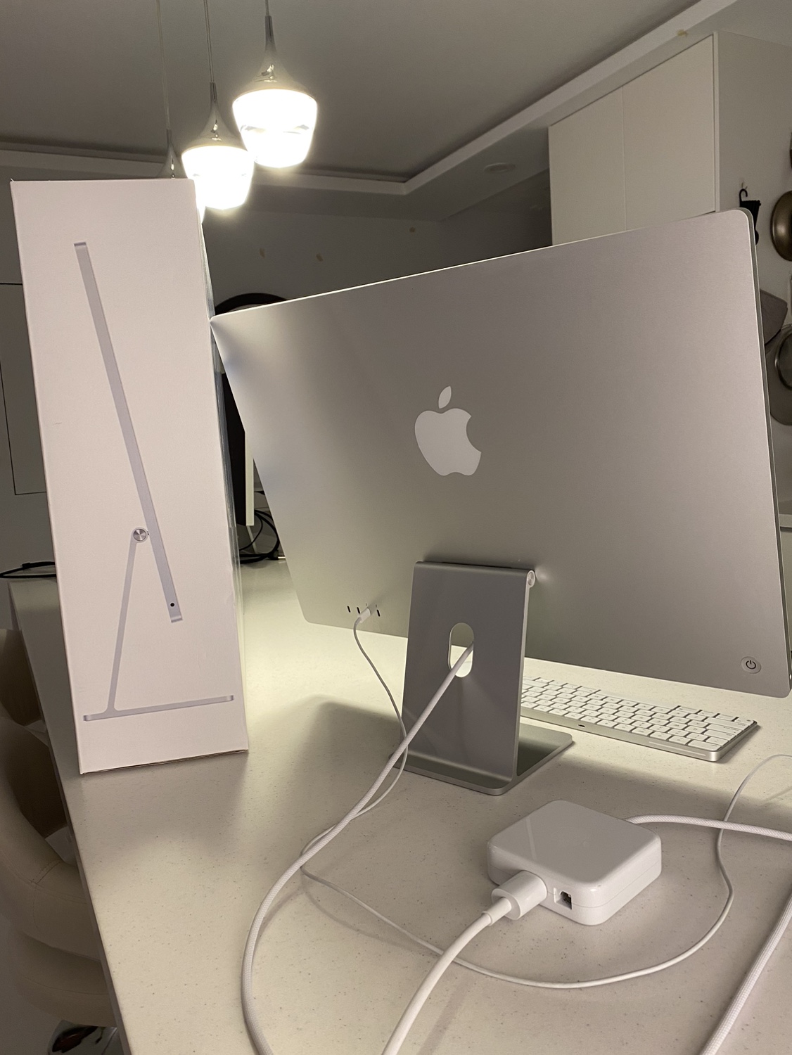 M1 iMac 24" - photo 2